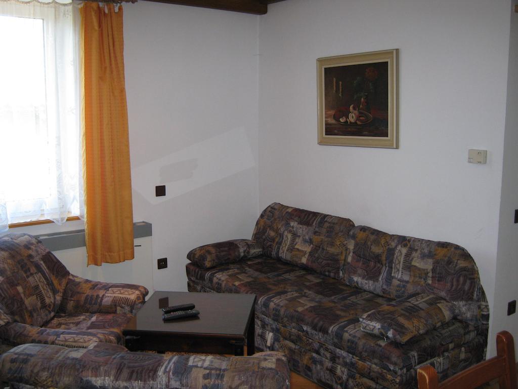 Privat Apartma Ulrych Liberec Exterior photo