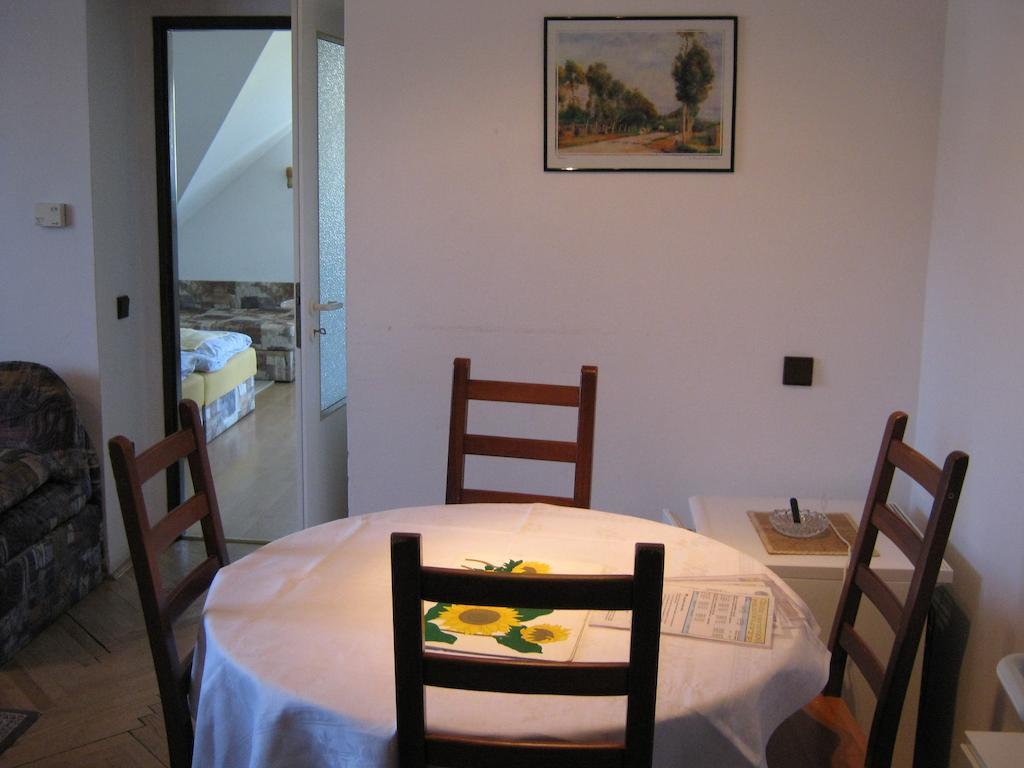 Privat Apartma Ulrych Liberec Exterior photo